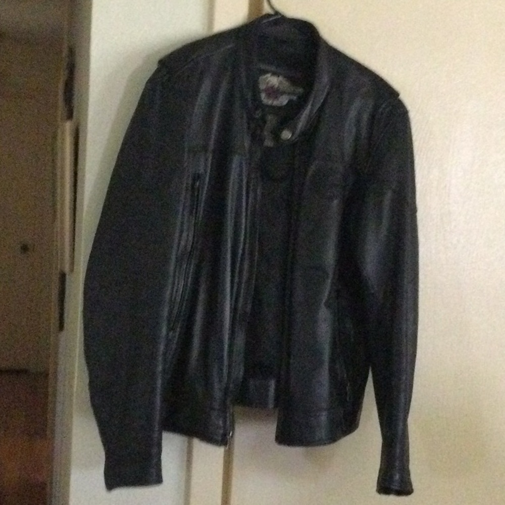 Harley Davidson leather coat with removable liner.